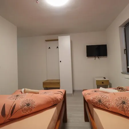 Tadic Apartments And Rooms By The Shore Of Rama Lake Prozor Extérieur photo