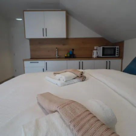 Tadic Apartments And Rooms By The Shore Of Rama Lake Prozor Extérieur photo