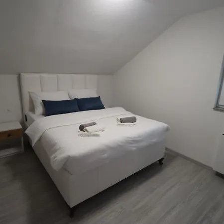 Tadic Apartments And Rooms By The Shore Of Rama Lake Prozor Extérieur photo