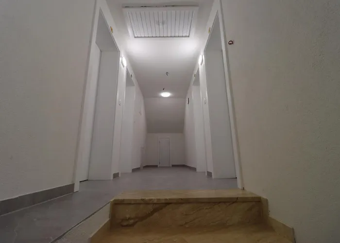 Tadic Apartments And Rooms By The Shore Of Rama Lake