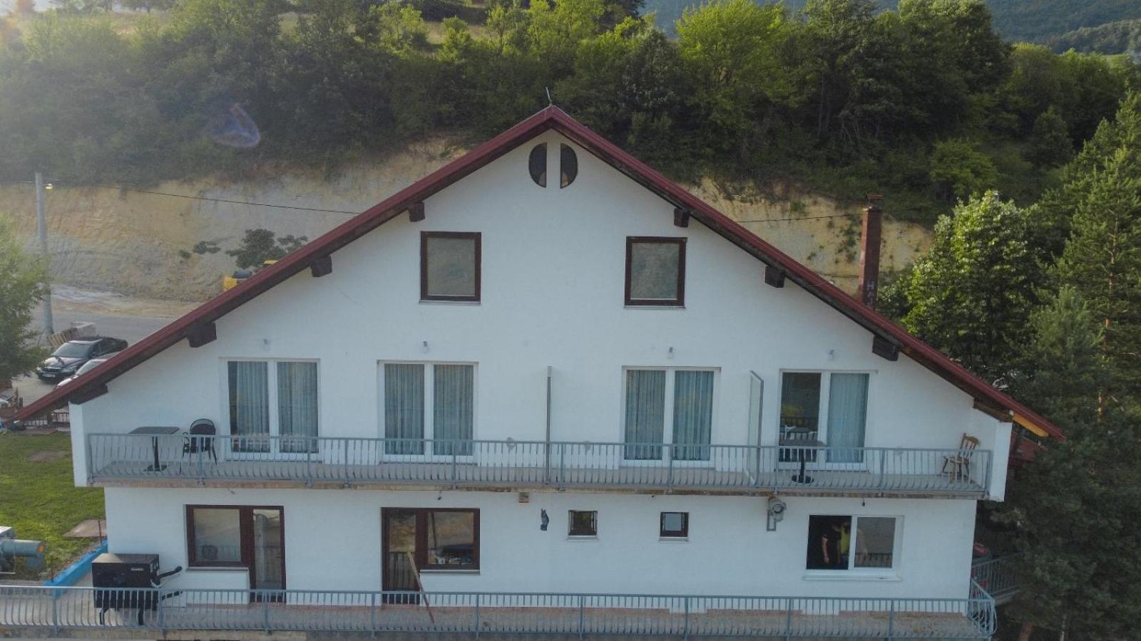 Tadic And By The Shore Of Rama Apartment Prozor